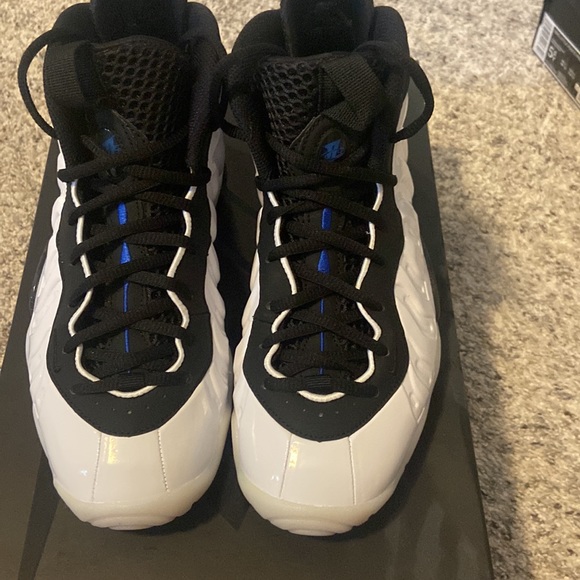 Nike little posite foam posite one Grade School - Picture 3 of 6